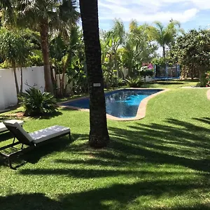 modern-3-bed-beach-side-private-villa.es-andalucia.com/